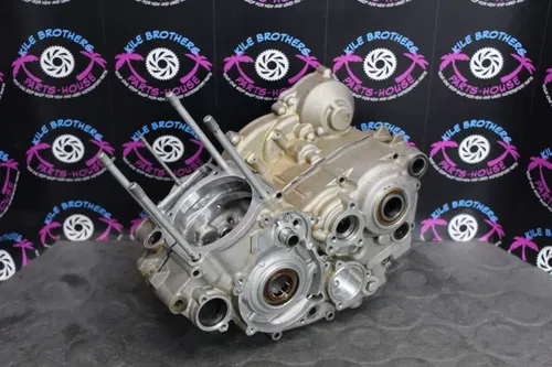 2011 ktm 11-12 350 SXF OEM LEFT RIGHT ENGINE MOTOR CRANKCASE CRANK CASES BLOCK