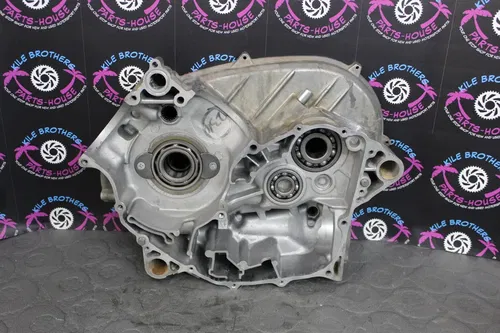 2005 kawasaki kfx700 OEM ENGINE MOTOR CRANKCASE CRANK CASE BLOCK RIGHT