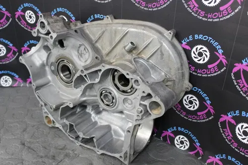2005 kawasaki kfx700 OEM ENGINE MOTOR CRANKCASE CRANK CASE BLOCK RIGHT