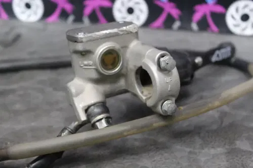 2008 08-15 YZ250F YZ 250F Front Brake Caliper Bracket Master Cylinder ARC Lever