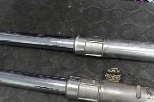 1987 Honda CR125R OEM RIGHT LEFT FRONT SUSPENSION FORKS SHOCKS 51400-KS6-701