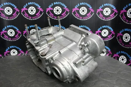 1991 kawasaki kx250 OEM LEFT RIGHT ENGINE MOTOR CRANKCASE CRANK CASES BLOCK