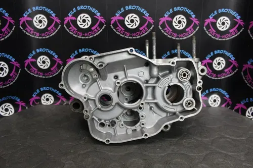 1991 kawasaki kx250 OEM LEFT RIGHT ENGINE MOTOR CRANKCASE CRANK CASES BLOCK