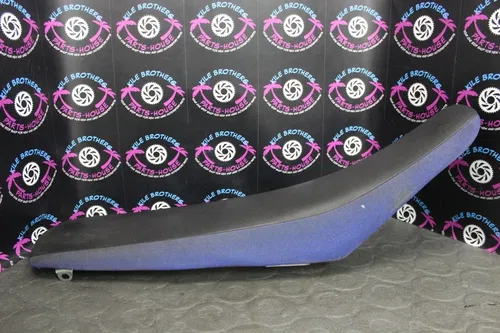 2004 Yamaha 04-05 YZ450F OEM SEAT SADDLE FOAM PAN 5XD-24710-00-00