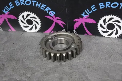 2001 99-22 yamaha yz250 OEM TRANSMISSION TRANNY GEAR 3RD WHEEL (23T)