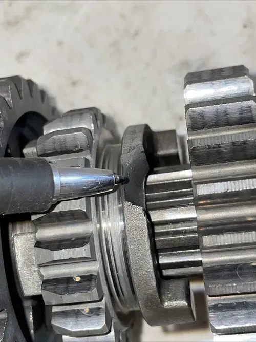 2007 YAMAHA YZ450F TRANSMISSION COUNTER SHAFT OUTPUT SHAFT DAMAGED
