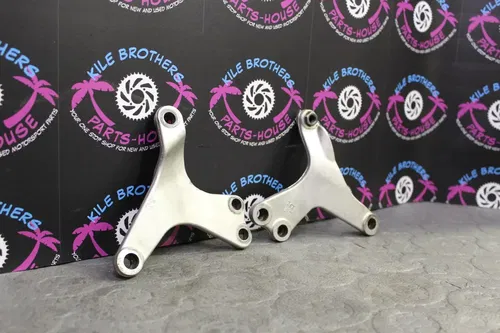 2009 yamaha 06-09 yz450F 07-11 wr450f OEM ENGINE MOTOR MOUNT STAY BRACKETS