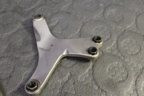 2009 yamaha 06-09 yz450F 07-11 wr450f OEM ENGINE MOTOR MOUNT STAY BRACKETS