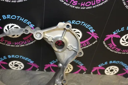 1998 Yamaha yz250 ENGINE MOTOR INNER CLUTCH COVER CASE 5DJ-12451-00-00