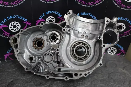 2014 husqvarna fc450 OEM LEFT RIGHT ENGINE MOTOR CRANKCASE CRANK CASES BLOCK