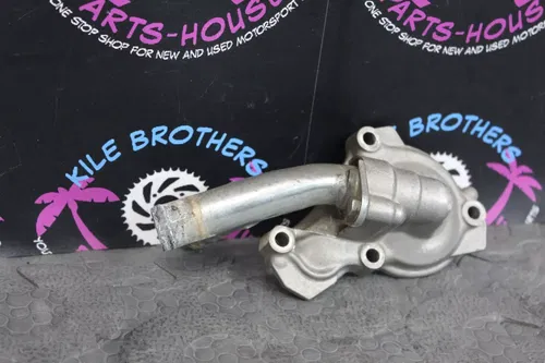 yamaha 03-11 wr450f 03-09 yz450f OEM ENGINE WATER PUMP HOUSING COVER 5BE-12422-2