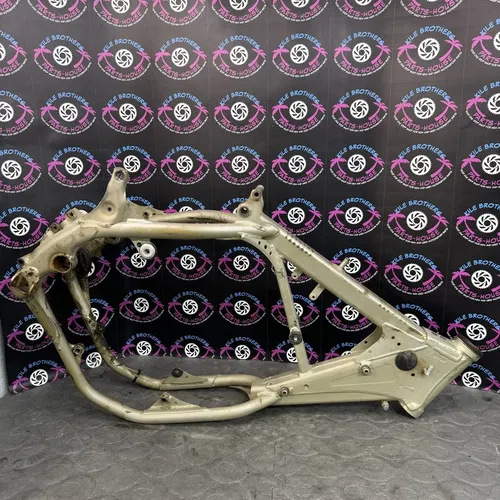 2003 ktm 450SX OEM FRAME CHASSIS CHASSI MAIN MOUNT NO TTL 5940300100096