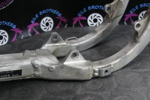 2004 honda crf250x OEM MAIN FRAME CHASSI 50010-KSC-000