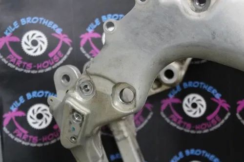 2004 honda crf250x OEM MAIN FRAME CHASSI 50010-KSC-000
