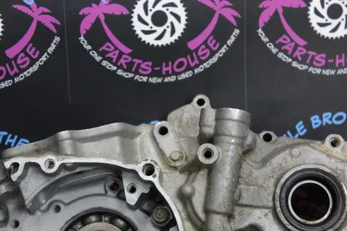 2001 yamaha 00-01 yz426f OEM LEFT RIGHT ENGINE MOTOR CRANKCASE