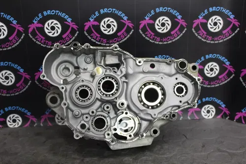 2001 yamaha 00-01 yz426f OEM LEFT RIGHT ENGINE MOTOR CRANKCASE