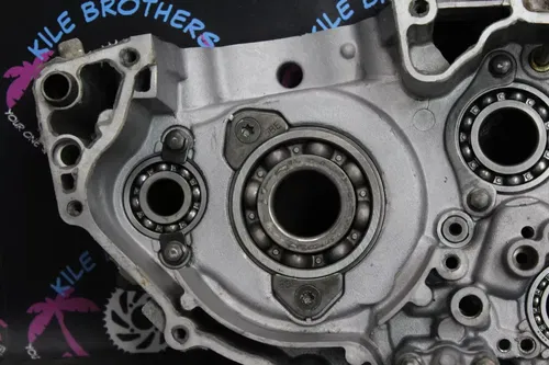 2001 yamaha 00-01 yz426f OEM LEFT RIGHT ENGINE MOTOR CRANKCASE