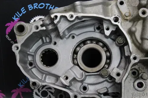 2001 yamaha 00-01 yz426f OEM LEFT RIGHT ENGINE MOTOR CRANKCASE
