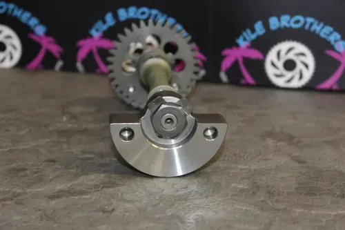 2009 Yamaha YZ450F OEM ENGINE MOTOR CRANKSHAFT BALANCER GEAR