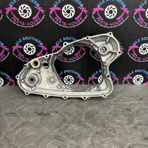 02-05 honda crf450r RIGHT ENGINE MOTOR INNER CLUTCH COVER CASE 11331-MEB-770