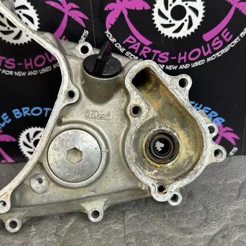 02-05 honda crf450r RIGHT ENGINE MOTOR INNER CLUTCH COVER CASE 11331-MEB-770