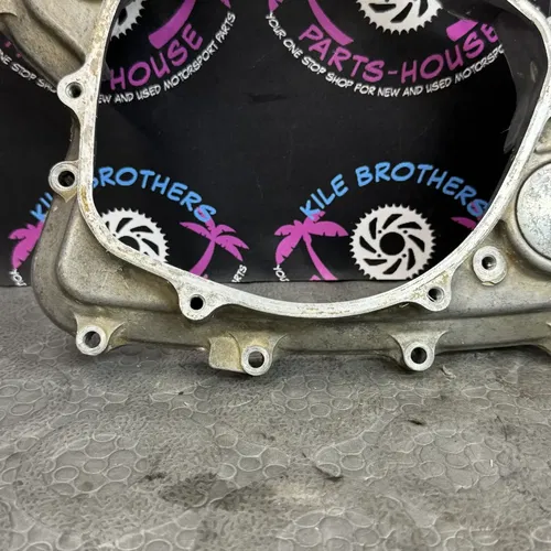 02-05 honda crf450r RIGHT ENGINE MOTOR INNER CLUTCH COVER CASE 11331-MEB-770