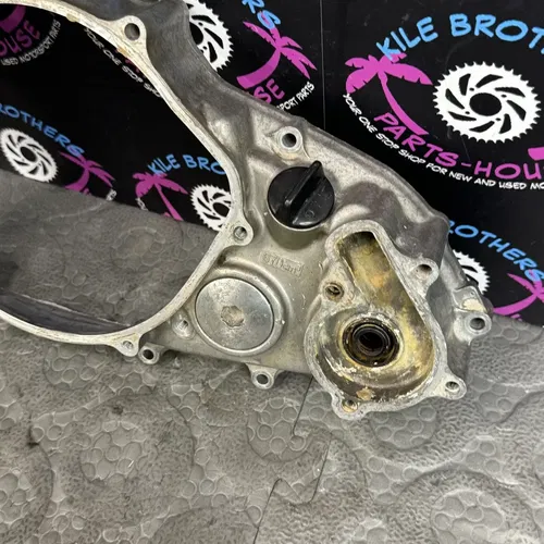 02-05 honda crf450r RIGHT ENGINE MOTOR INNER CLUTCH COVER CASE 11331-MEB-770