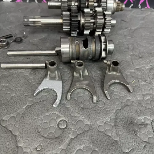 1985 suzuki quadracer 250 LT250R LT OEM ENGINE MOTOR TRANSMISSION W HOUSING GOOD