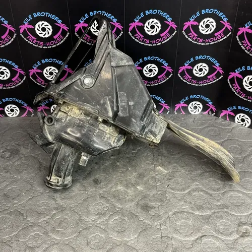 2017 - 2019 kawasaki kx250f OEM AIR CLEANER CASE AIRBOX BOX FUEL INJECTOR INTAKE