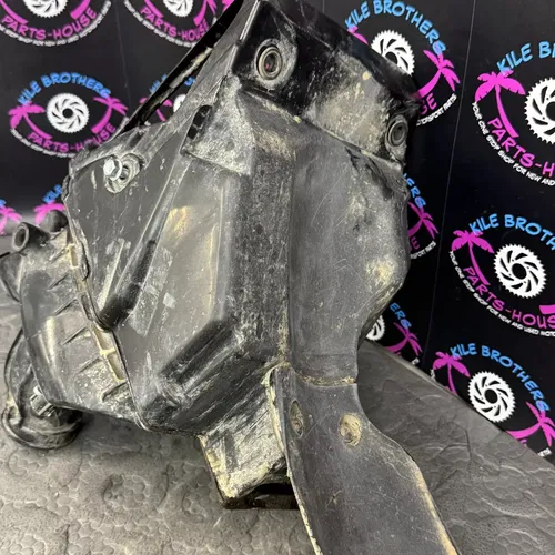 2017 - 2019 kawasaki kx250f OEM AIR CLEANER CASE AIRBOX BOX FUEL INJECTOR INTAKE