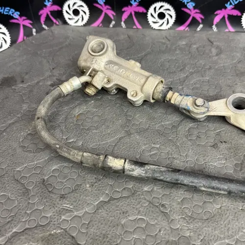 2009 - 2017 kawasaki kx250f REAR BACK BRAKE CALIPER MASTER CYLINDER 43080-0037