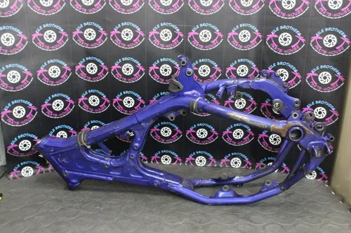 2002 Yamaha 02-04 YZ125 OEM MAIN FRAME CHASSI BODY 5NY-21101-00-00