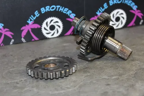 2009 Yamaha YZ450F OEM KICKSTART KICK START SHAFT W IDLER GEAR 2S2-15601-00-00