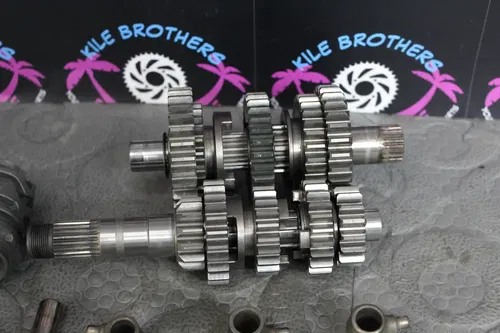05-07 honda crf250r ENGINE TRANSMISSION TRANNY ASSEMBLY GEARS FORK 23210-KRN-A00