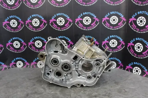 1996 honda 95-96 cr125r OEM LEFT RIGHT ENGINE MOTOR CRANKCASE CRANK CASES BLOCK