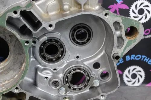 1996 honda 95-96 cr125r OEM LEFT RIGHT ENGINE MOTOR CRANKCASE CRANK CASES BLOCK
