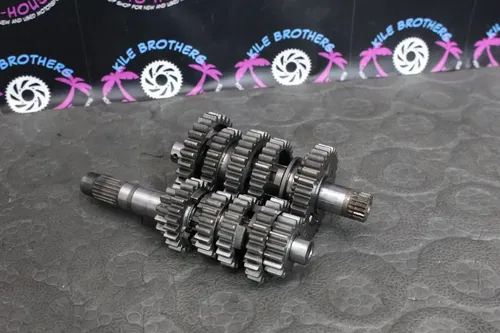 1987 Honda CR125R OEM ENGINE TRANSMISSION TRANNY ASSEMBLY GEARS 23221-KS6-700