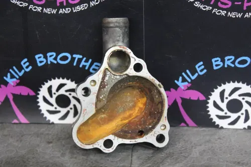 1996 honda cr125r OEM ENGINE WATER PUMP HOUSING COVER