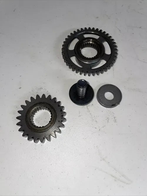 2002 02-08 CRF450R CRF 450R Balancer Drive Gear Primary Crank Bolt Crankshaft B
