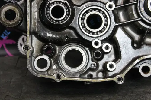 1987 Honda CR125R OEM LEFT RIGHT ENGINE MOTOR CRANKCASE CRANK CASES BLOCK