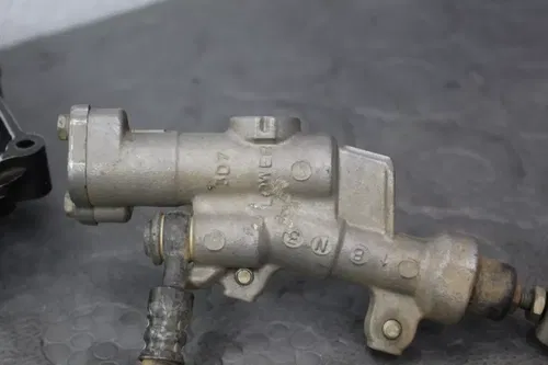 yamaha 09-20 yz250f 09-19 yz450f OEM REAR BRAKE PEDAL CALIPER MASTER CYLINDER