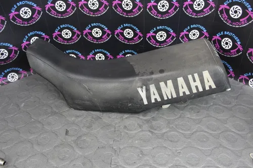 1983 yamaha yz125 OEM SEAT SADDLE COVER PAN FOAM COMPLETE 5X4-W2473-00-00