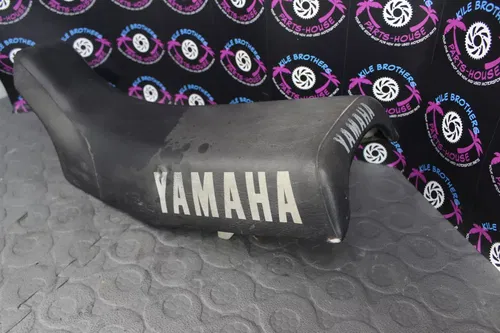 1983 yamaha yz125 OEM SEAT SADDLE COVER PAN FOAM COMPLETE 5X4-W2473-00-00