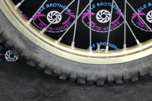 1986 YAMAHA YZ125 OEM FRONT WHEEL RIM HUB SPOKES 1LX-25111-00-98