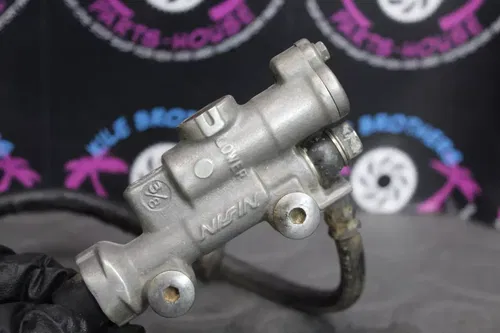 2009 honda 02-22 crf450r OEM REAR BACK BRAKE CALIPER MASTER CYLINDER W RESERVOIR