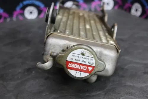 1995 Honda 95-97 CR125R OEM ENGINE MOTOR COOLING COOLER RADIATOR 19010-KZ4-620