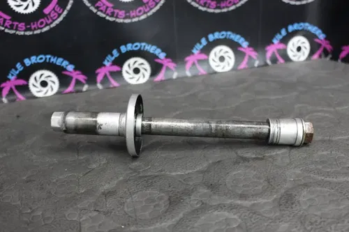 1992 honda 92-94 cr125r OEM FRONT WHEEL RIM AXLE PIVOT BOLT 44301-ML3-791