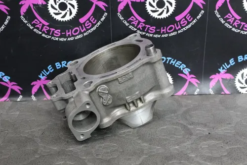 2004 honda crf250x ENGINE MOTOR CYLINDER BORE JUG 12100-KRN-670