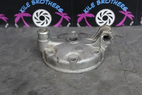 yamaha yz250 2001 2002 / 11-22 ENGINE MOTOR CYLINER HEAD COVER 5MW-11111-02-00
