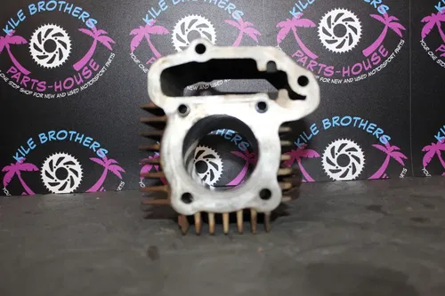 1986 yamaha moto 4 YFM80 OEM ENGINE CYLINDER PISTON BLOCK JUG BARREL